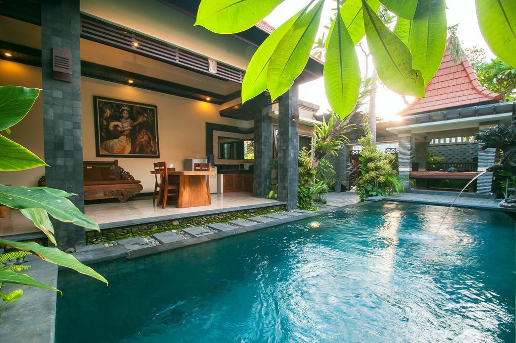 Taman Sari Bali Villas Kerobokan Luaran gambar
