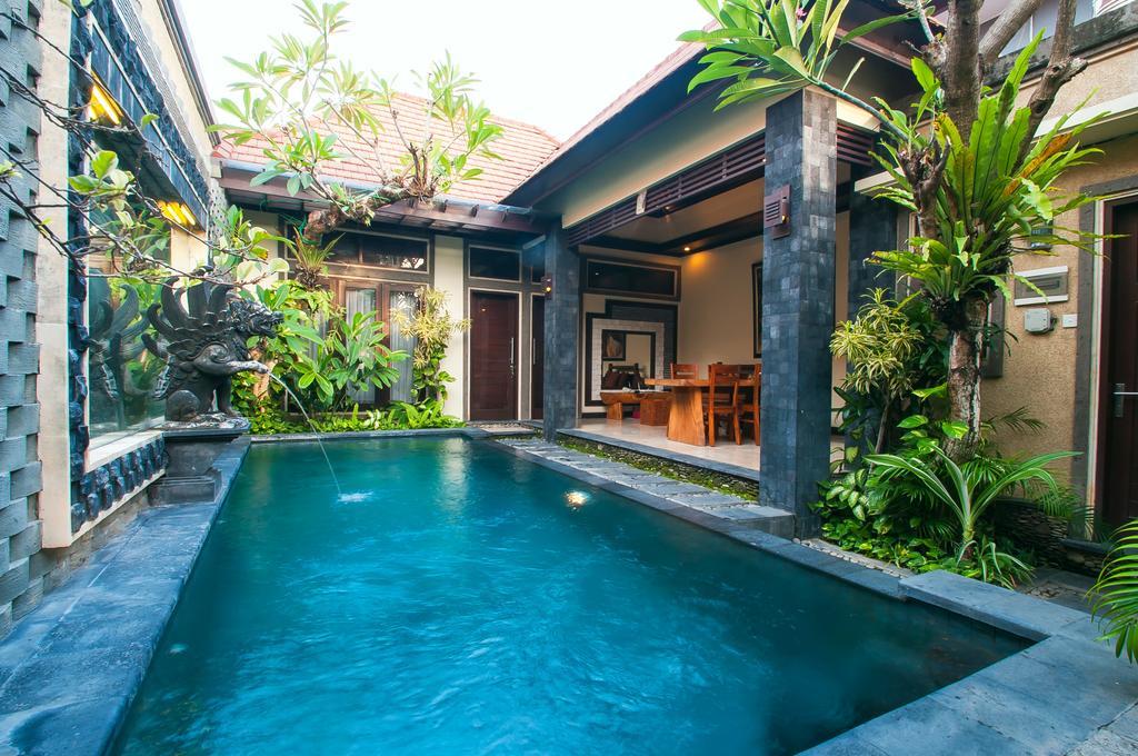 Taman Sari Bali Villas Kerobokan Luaran gambar